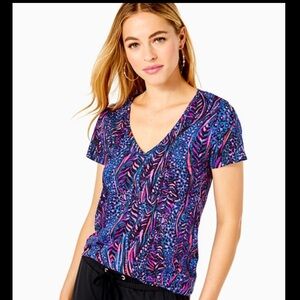 Lilly Pulitzer Etta vneck tshirt top L